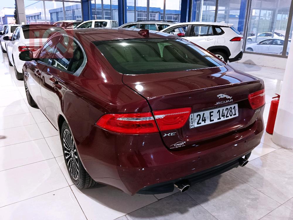 جاگوار XE